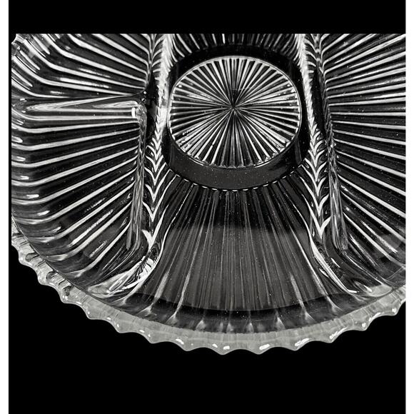 Relish Tray Clear Pressed Glass Ribbed 4 Section Serving Dish Round 10" Vintage - Picture 8 of 10